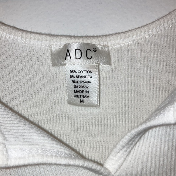 Cropped Tank - Picture 3 of 3